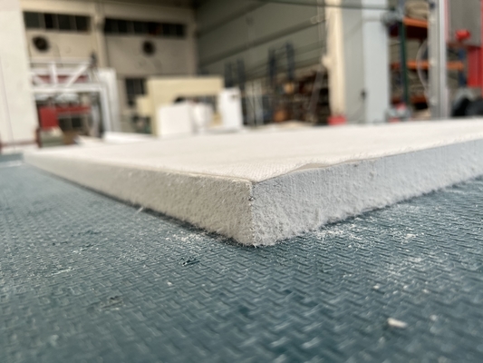 Vertical Fast Wire Pu Foam Cutting Machine For Rigid Foam Maszyna do cięcia pianki z włókien stałych