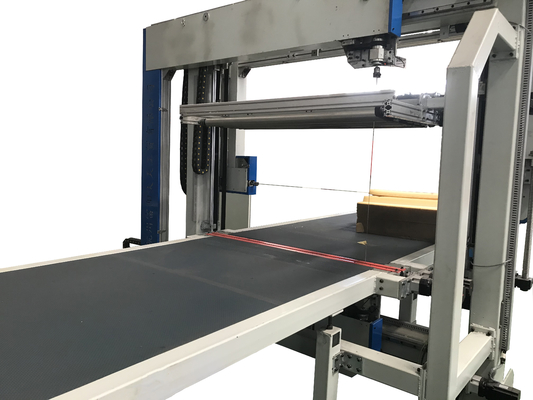 Automatyczna maszyna do cięcia CNC z gąbką z podwójnym ostrzem Pozioma maszyna do cięcia pianki PU