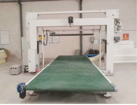 D&T CNC Cycle Ring Knife Maszyna do cięcia pianki 0 - 6 m/min