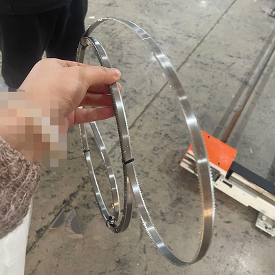 Automatyczna maszyna do cięcia pianki z poliuretanu do szybkiego poziomego cięcia pianki
