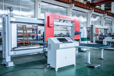 Pozioma i pionowa maszyna do produkcji rur PVC, automatyczna maszyna do cięcia rur
