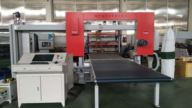 D&amp;T CNC Pozioma i pionowa maszyna do produkcji rur PVC Automatyczna maszyna do cięcia rur