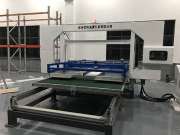 W pełni automatyczna pozioma maszyna do cięcia pianki PU Maszyna do cięcia styropianu CNC