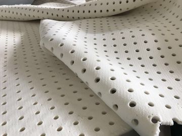 W pełni automatyczna pozioma maszyna do cięcia pianki PU Maszyna do cięcia styropianu CNC
