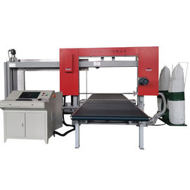 D&T CNC Pozioma i pionowa maszyna do produkcji rur PVC Automatyczna maszyna do cięcia rur