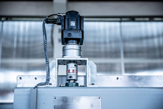 Maszyna do cięcia pianki CNC 2,0 mm, poziome i pionowe ostrze