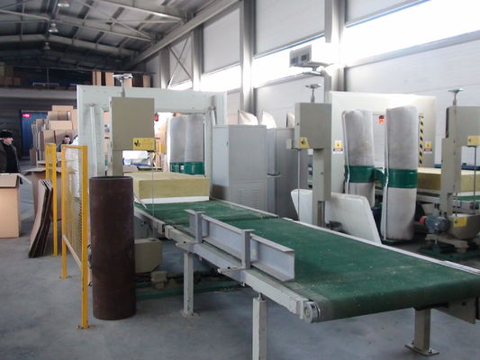 Odkurzacz 8kw Pionowa maszyna do cięcia pianki PU 3000 * 1200 * 1200 mm 2200 kg 6 m / min