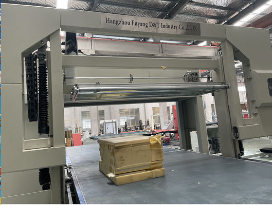 40m / min Pionowa maszyna do cięcia gąbki CNC Kształty 3D do elastycznej pianki