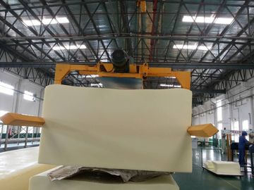 Automatyczne poziome PU ciągłej linii produkcyjnej długie pianki Żuraw pianą
