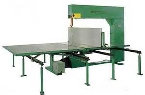 Cyfrowy półautomatyczną Sponge Linia produkcyjna 900mm, gąbka pionie Cutter